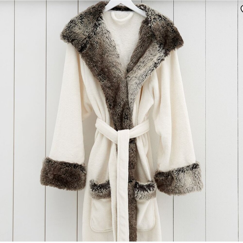 Pottery Barn Faux Fur Ombre Robe